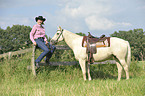 Frau mit Quarter Horse