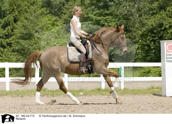 Reiterin / horsewoman / NS-02172