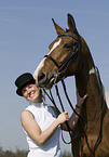 Frau und Warmblut