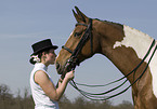 Frau und Warmblut