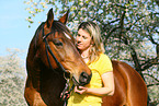 Frau und Warmblut
