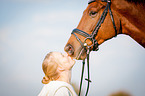 Frau und Warmblut