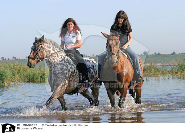 Ritt durchs Wasser / Leisure rider / RR-08183