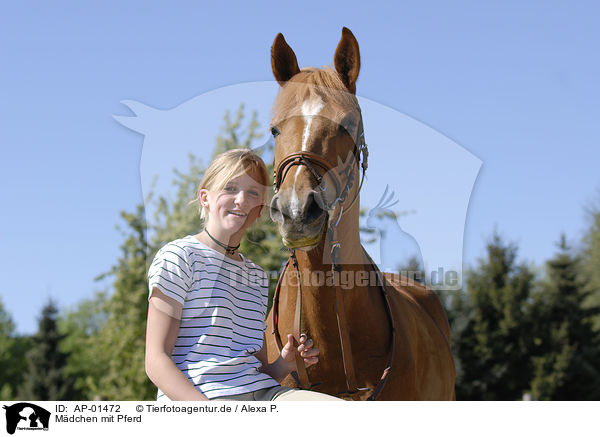 Mdchen mit Pferd / girl with horse / AP-01472