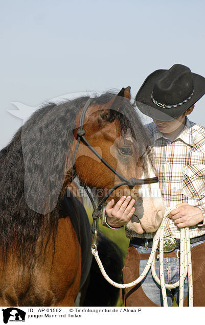 junger Mann mit Tinker / young man with Tinker / AP-01562