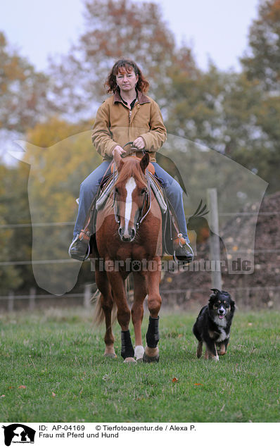 Frau mit Pferd und Hund / AP-04169
