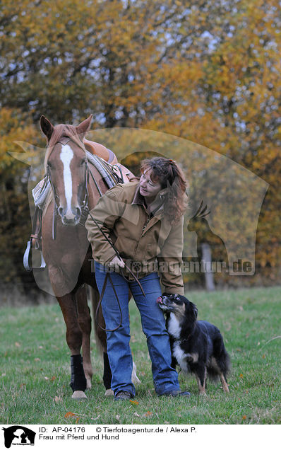 Frau mit Pferd und Hund / AP-04176